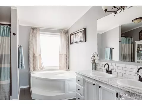3416 W 3rd St, Greeley, CO 80631 photo 13