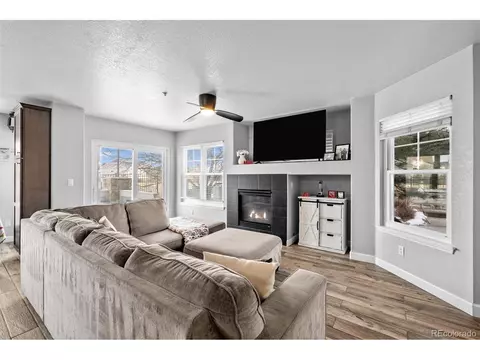 23500 E Alamo Pl #B, Aurora, CO 80016