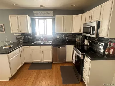 305 E 5th St, Firestone, CO 80520 photo 5