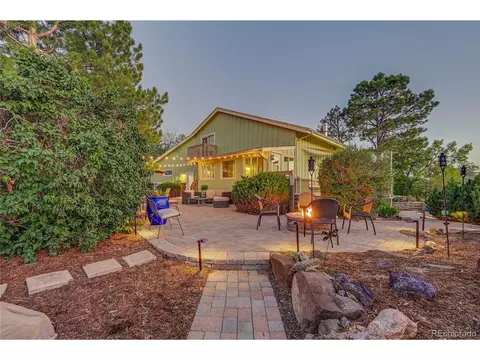 1011 S Addison Way, Aurora, CO 80018