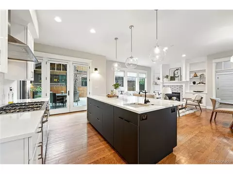 2263 Grape St, Denver, CO 80207 photo 9