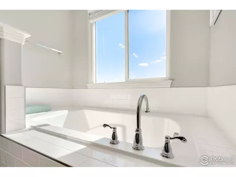 5423 Clarence Dr, Windsor, CO 80550 photo 25