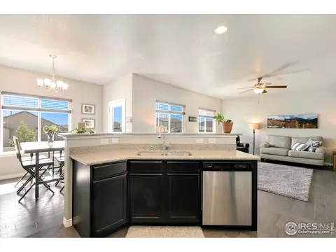5423 Clarence Dr, Windsor, CO 80550 photo 7