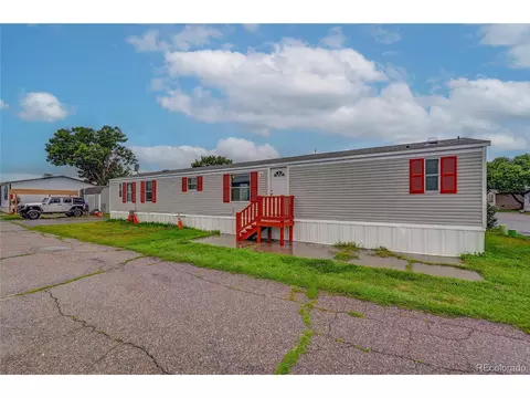 26900 E Colfax Ave #127, Aurora, CO 80018