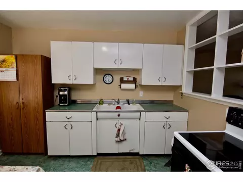 327 Plainview Ave, Sterling, CO 80751 photo 8