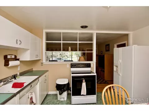 327 Plainview Ave, Sterling, CO 80751 photo 6