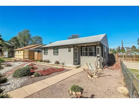 1281 Dallas St, Aurora, CO 80010