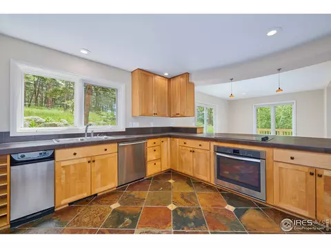 768 Mountain Meadows Rd, Boulder, CO 80302 photo 6
