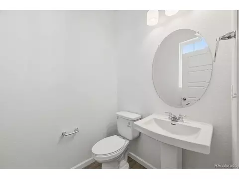 23742 E 33rd Pl, Aurora, CO 80019 photo 13