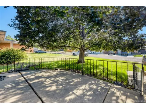 6140 Wright St, Arvada, CO 80004