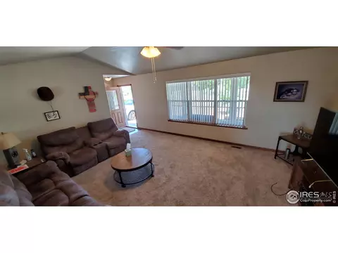 14564 Bluestem St, Sterling, CO 80751 photo 2