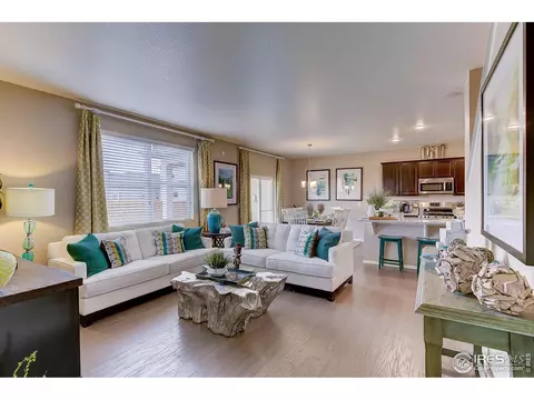 7105 Frying Pan Dr, Frederick, CO 80530 photo 4