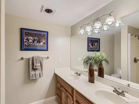 8164 E Mineral Dr, Centennial, CO 80112 photo 24