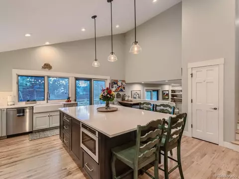 8164 E Mineral Dr, Centennial, CO 80112 photo 11