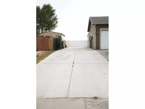 904 E 25th St Ln, Greeley, CO 80631 photo 3