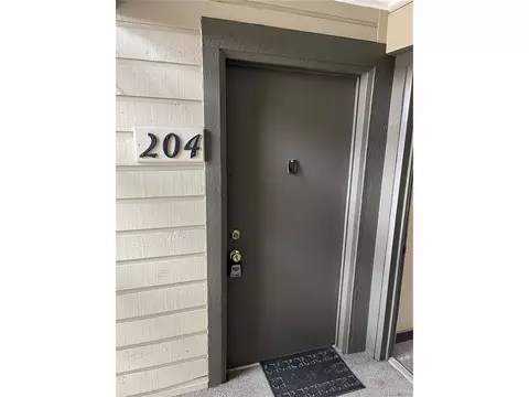 499 Wright St #204, Lakewood, CO 80228 photo 2