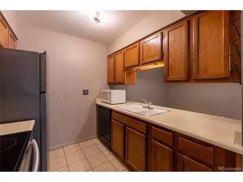 499 Wright St #204, Lakewood, CO 80228 photo 9