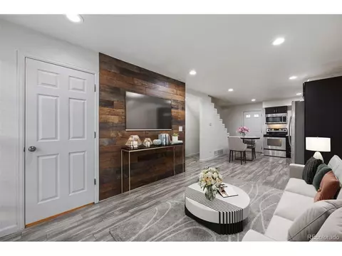 14384 E Hawaii Cir #A, Aurora, CO 80012