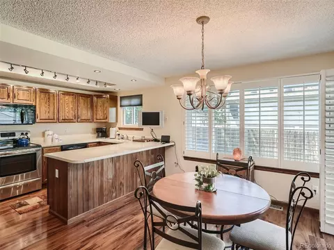 4945 S Eagle Cir, Aurora, CO 80015 photo 4