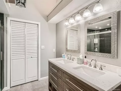 4945 S Eagle Cir, Aurora, CO 80015 photo 9