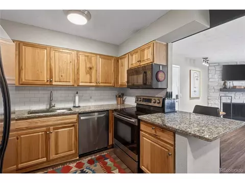Kitchen - 337 Wright St #101, Lakewood, CO 80228 photo 3 of 3