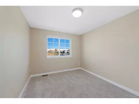 19137 E 22nd Cir, Aurora, CO 80011 photo 24