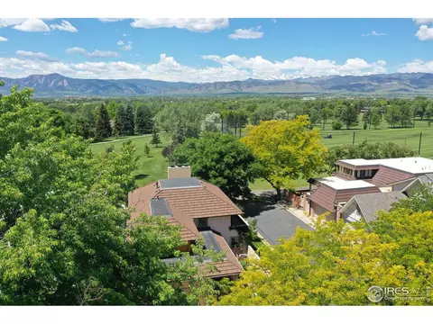 4853 Briar Ridge Ct, Boulder, CO 80301 photo 3