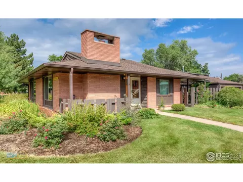 4585 Comanche Dr, Boulder, CO 80303 photo 4
