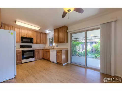 4585 Comanche Dr, Boulder, CO 80303 photo 12