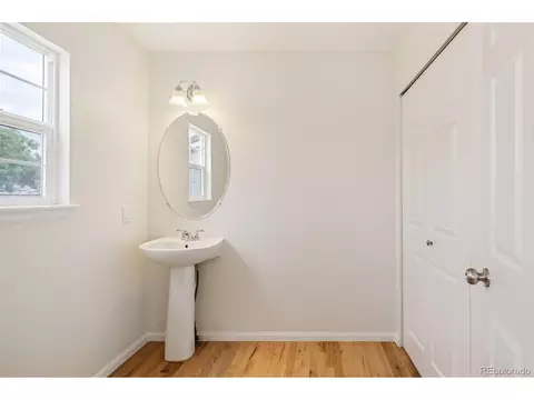 Bath - 19926 E 40th Pl, Denver, CO 80249 photo 1 of 5