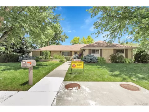 1091 E Pinewood Ave, Centennial, CO 80121