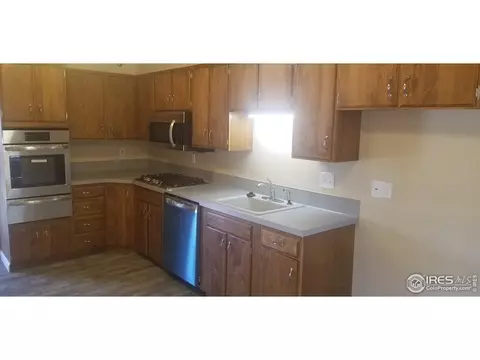 1104 25th Ave, Greeley, CO 80634 photo 2