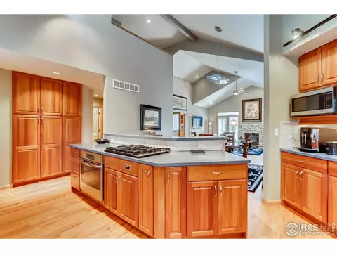 7374 Buckingham Ct, Boulder, CO 80301 photo 9
