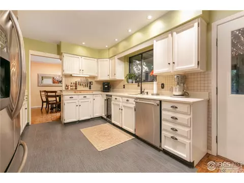 4710 Tanglewood Trl, Boulder, CO 80301 photo 13
