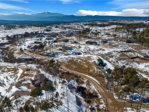 7115 Ravine Dr, Colorado Springs, CO 80908