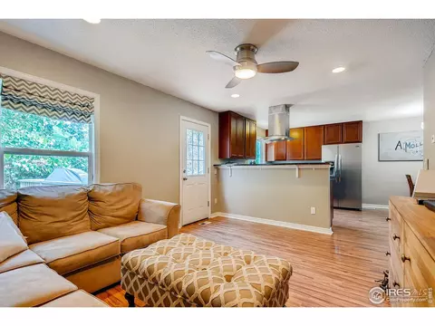 20509 E Buchanan Dr, Aurora, CO 80011 photo 6
