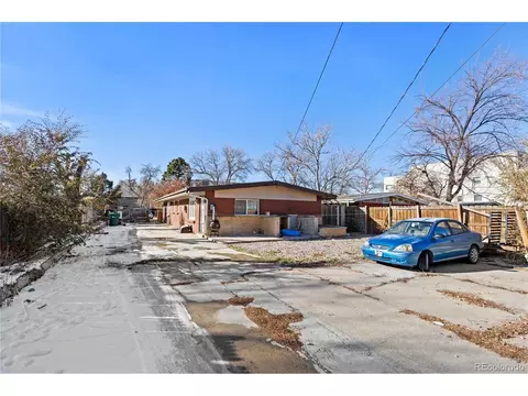 1926 Dallas St, Aurora, CO 80010
