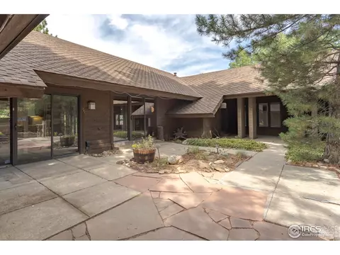 701 Crescent Dr, Boulder, CO 80303 photo 5