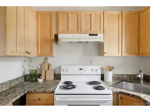 Kitchen - 640 Cherry St, Denver, CO 80220 photo 4 of 5
