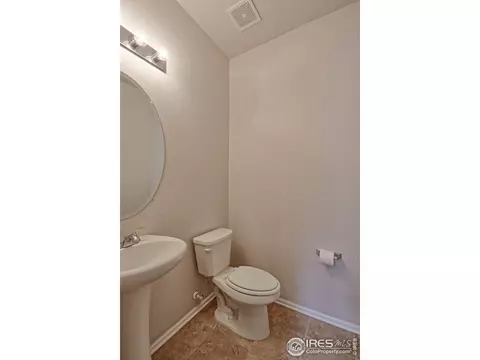 22359 E Chenango Dr, Aurora, CO 80015 photo 13