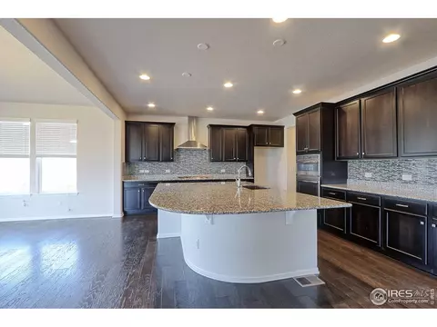 22359 E Chenango Dr, Aurora, CO 80015 photo 3