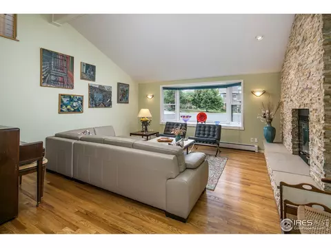 1122 Barberry Ct, Boulder, CO 80305 photo 7