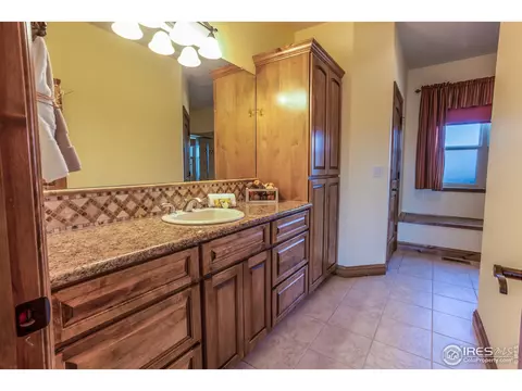 6818 Apache Rd, Loveland, CO 80534 photo 16