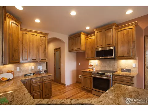6818 Apache Rd, Loveland, CO 80534 photo 13