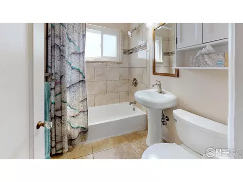 5620 Carr St, Arvada, CO 80002 photo 2