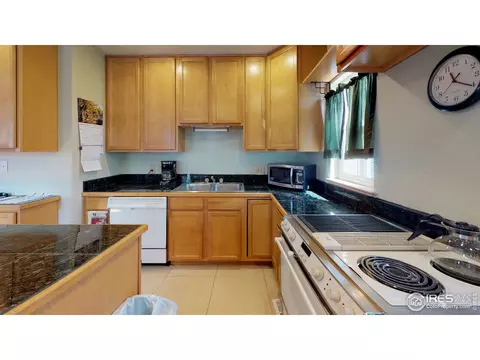 5620 Carr St, Arvada, CO 80002 photo 4