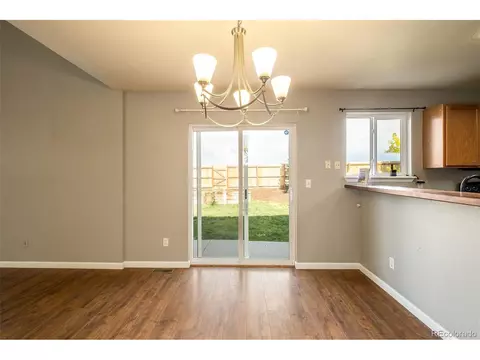 22396 E Navarro Dr, Aurora, CO 80018 photo 6