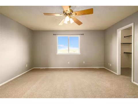 22396 E Navarro Dr, Aurora, CO 80018 photo 11