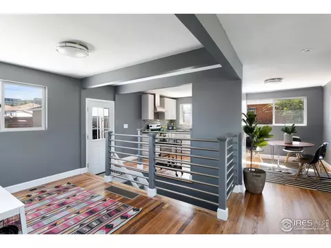 3280 Oneida St, Denver, CO 80207 photo 2
