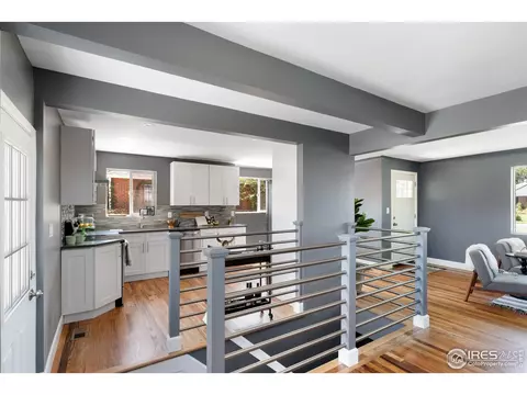 3280 Oneida St, Denver, CO 80207 photo 4